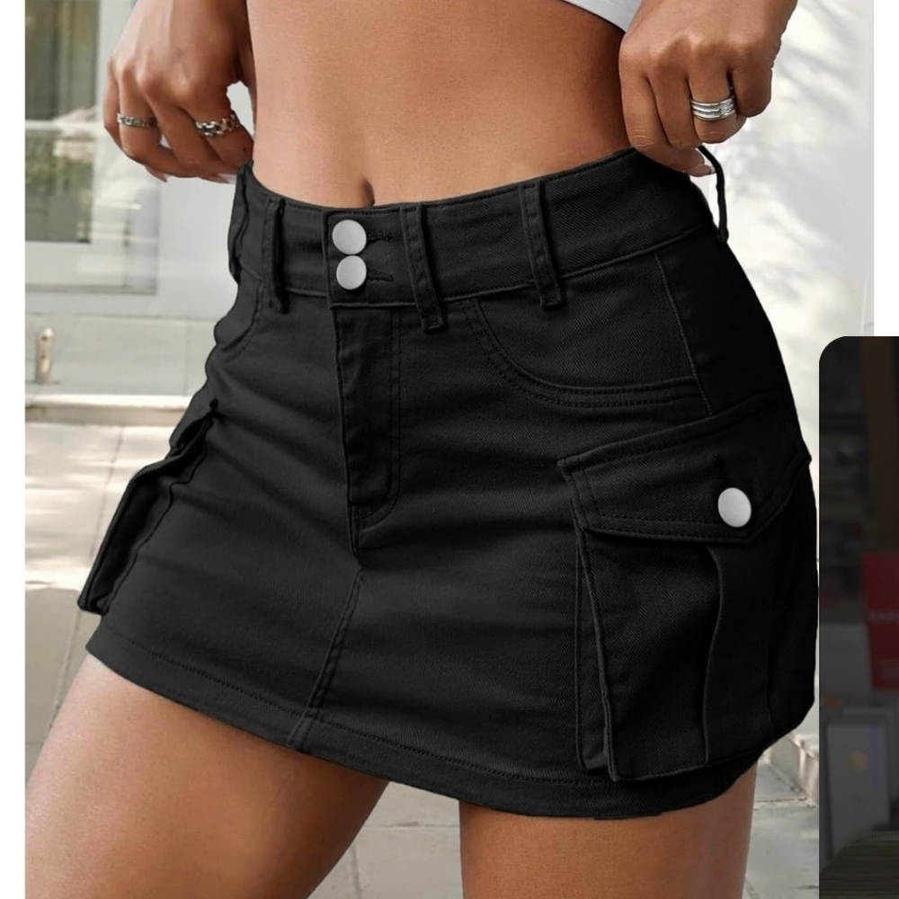Black Mini Skirt with Pockets
